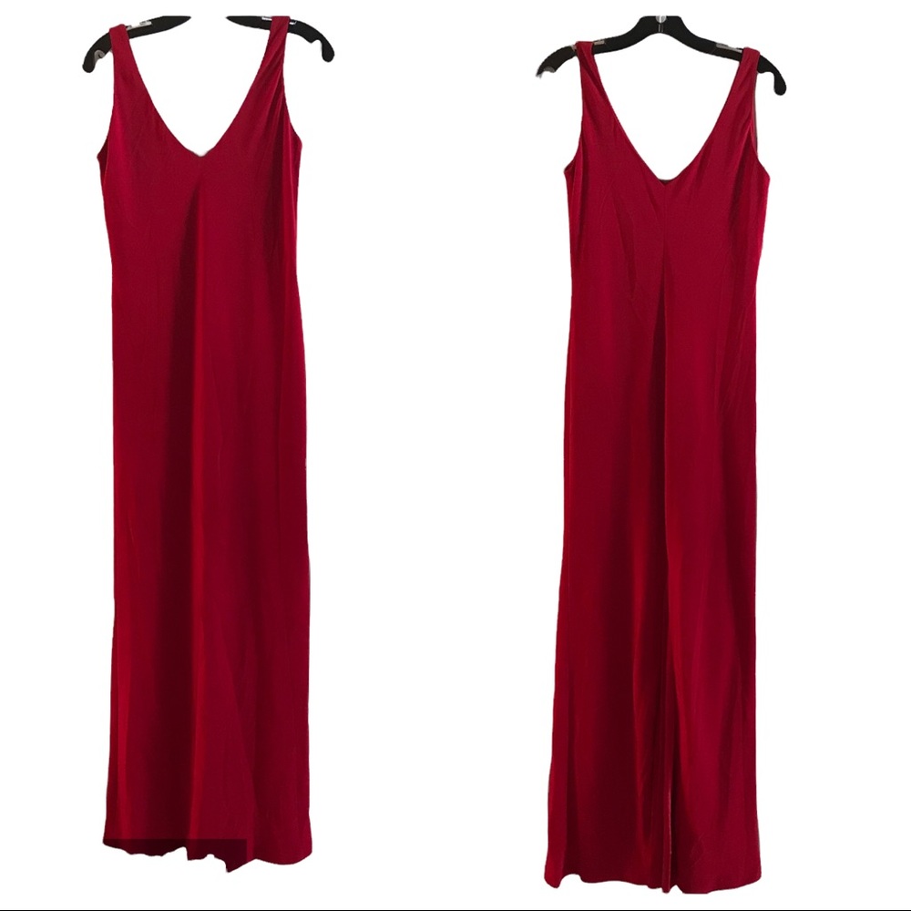 Jones New York Evening Red Sleeveless Gown
